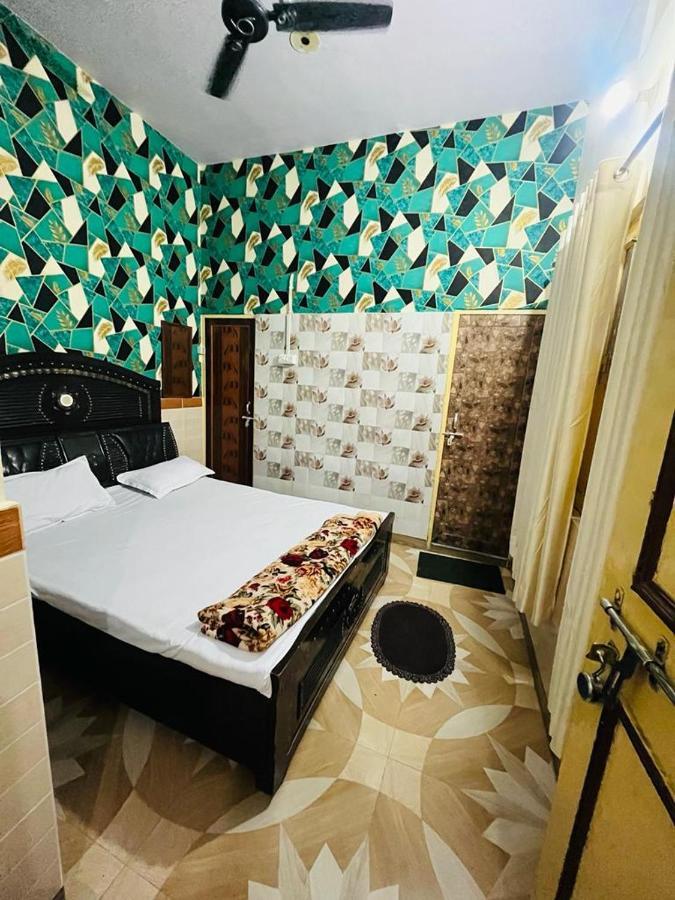 Maa Gauri Paying Guest House Varanasi Exterior foto
